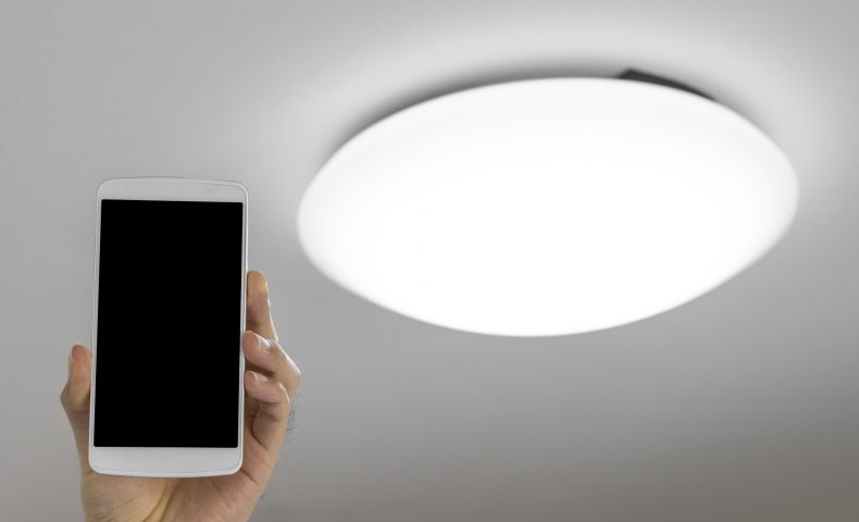 LEDシーリングライトの選び方！光の色や最近の便利機能も徹底解説！